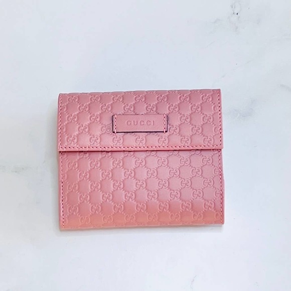 Gucci Handbags - Gucci Microguccissima Bifold Wallet in Pink